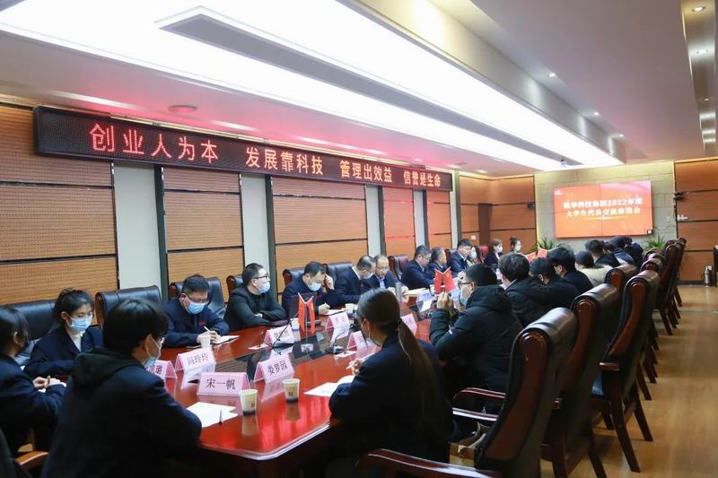 傾聽(tīng)心聲，助力成長(zhǎng)